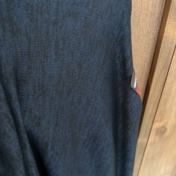 Kirkland Signature Ladies Long Sleeve V-Neck - Picture 7 of 8